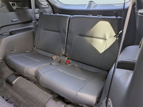 Used 2024 Mitsubishi Outlander SE Black Edition image 15