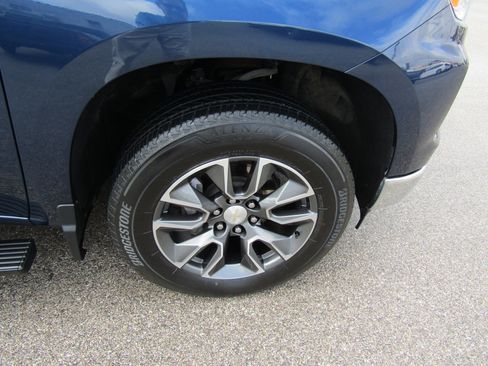 Used 2023 Chevrolet Silverado 1500 LT image 16