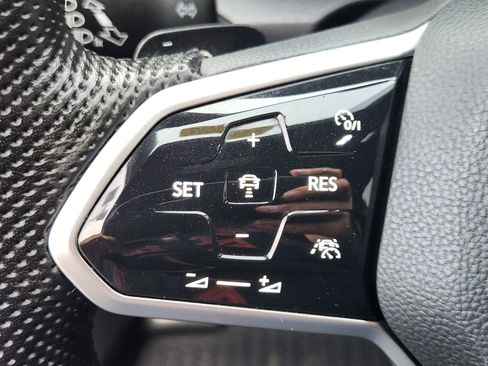 Used 2022 Volkswagen GTI S image 21