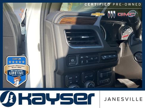 Certified 2021 Chevrolet Suburban Premier w/ Premium Package image 12