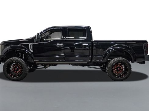 Used 2019 Ford F250 Limited w/ FX4 Off-Road Package image 9