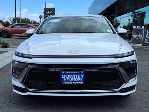 New 2026 Hyundai Sonata SEL FWD image 2
