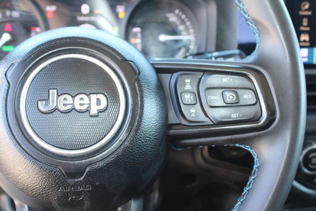 Used 2024 Jeep Wrangler Unlimited Rubicon 4xe AWD/4WD image 19