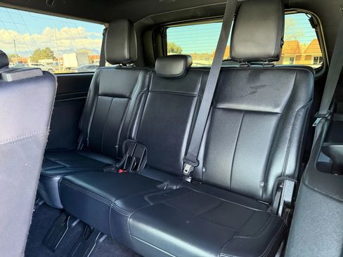 Used 2019 Ford Expedition Max XLT w/ Equipment Group 201A image 16