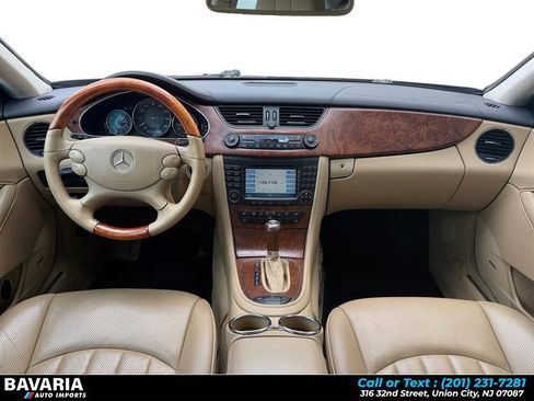 Used 2007 Mercedes-Benz CLS 550 image 12