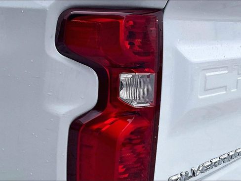 Used 2021 Chevrolet Silverado 1500 W/T w/ WT Value Package image 22