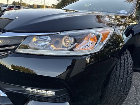 Used 2016 Honda Accord EX-L image 30