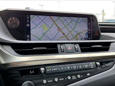 Used 2019 Lexus ES 350 Luxury image 33