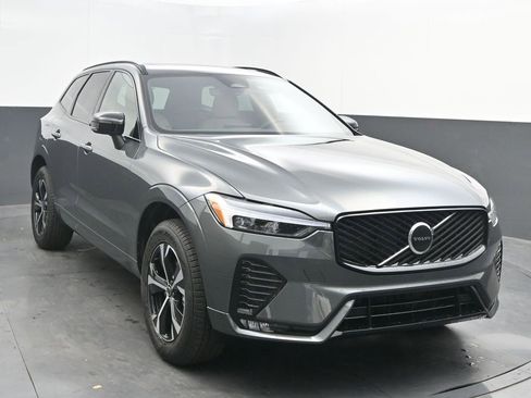New 2026 Volvo XC60 B5 Core image 1