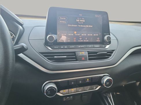 Used 2022 Nissan Altima 2.5 SV image 19