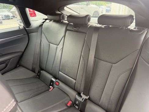 Used 2023 BMW i4 eDrive40 w/ Premium Package RWD image 10
