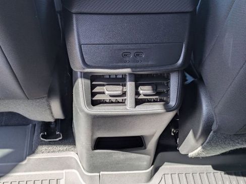 New 2026 Chevrolet Equinox LT image 28