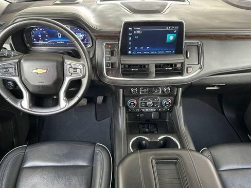 Used 2024 Chevrolet Tahoe Premier AWD/4WD image 15