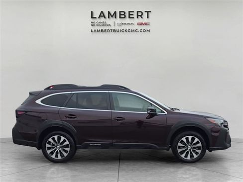 Used 2023 Subaru Outback Limited image 5