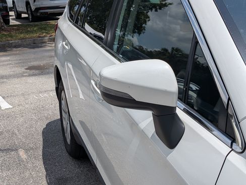 Used 2019 Subaru Outback 2.5i Premium AWD/4WD image 12