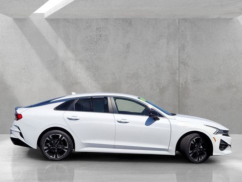 Used 2021 Kia K5 GT-Line FWD image 3