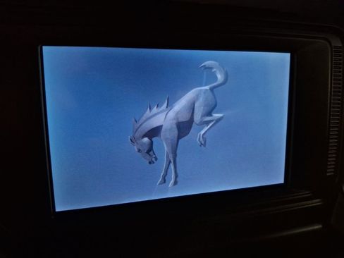 Used 2023 Ford Bronco Wildtrak image 24