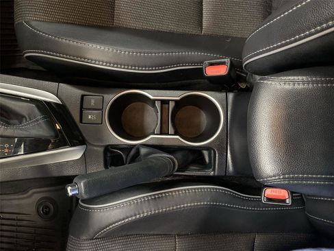 Used 2015 Toyota Corolla S image 25