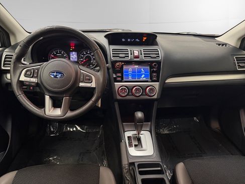 Used 2016 Subaru Crosstrek 2.0i Premium w/ Moonroof Package AWD/4WD image 10