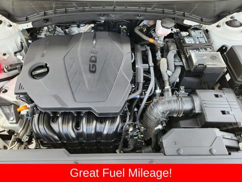 Used 2025 Hyundai Tucson SE FWD image 40