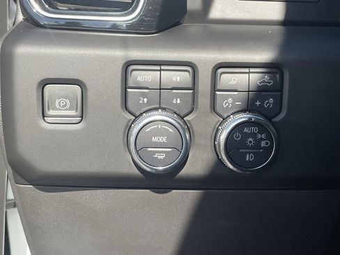 Used 2022 GMC Sierra 1500 Denali image 13