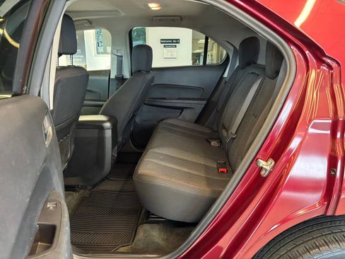 Used 2017 Chevrolet Equinox LT w/ Convenience Package AWD/4WD image 26
