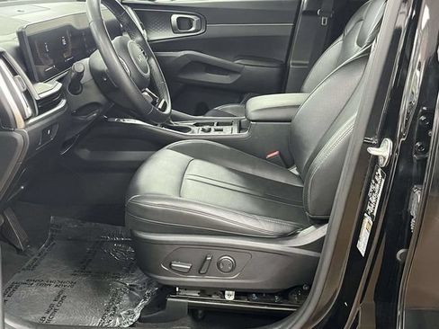 Used 2024 Kia Sorento S FWD image 15