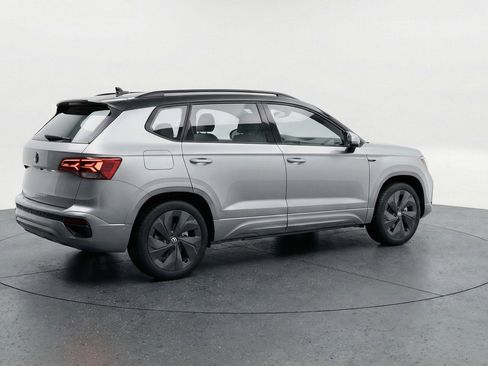 Used 2025 Volkswagen Taos S FWD image 9