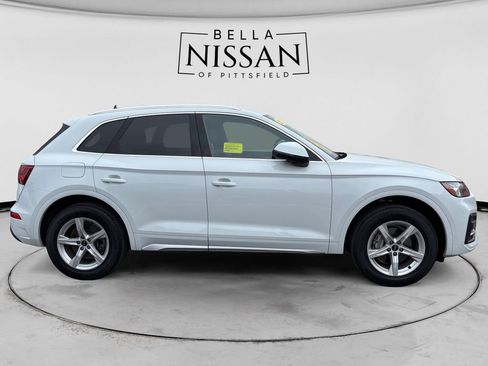 Used 2021 Audi Q5 2.0T Premium w/ Convenience Package AWD/4WD image 6