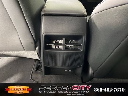 New 2026 Jeep Cherokee Limited AWD/4WD image 26