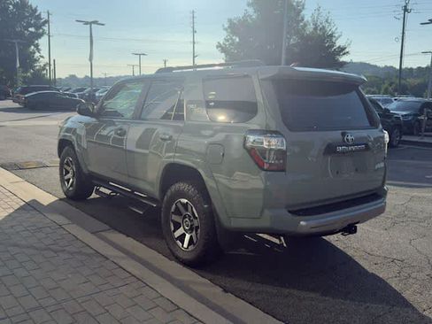 Used 2023 Toyota 4Runner TRD Off-Road Premium w/ Moonroof Package AWD/4WD image 10