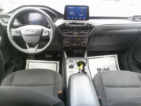 Used 2025 Ford Escape Active AWD/4WD image 21