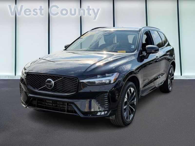 Used 2026 Volvo XC60 B5 Plus AWD/4WD image 9