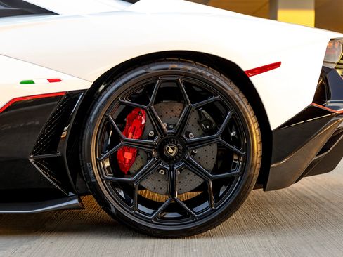 Used 2022 Lamborghini Aventador LP 780-4 Ultimae AWD/4WD image 34