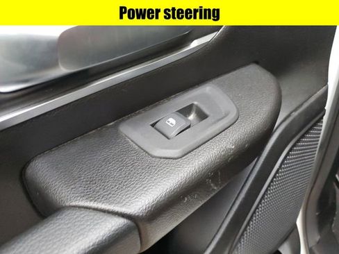 Certified 2025 RAM 1500 Big Horn image 25