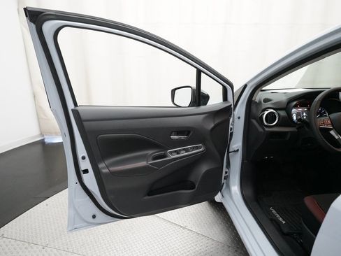 Certified 2024 Nissan Versa SR w/ Trunk Package image 28