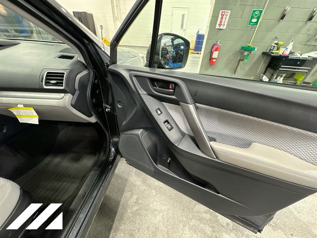 Used 2018 Subaru Forester 2.5i Premium AWD/4WD image 34