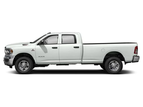 Used 2022 RAM 2500 Tradesman w/ Chrome Appearance Group RWD image 44