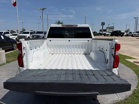 Used 2021 Chevrolet Silverado 1500 LTZ w/ LTZ Convenience Package II RWD image 8
