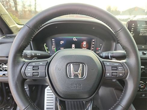 Used 2024 Honda Accord Sport image 19