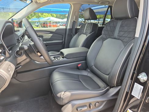 New 2026 Honda Pilot Elite image 9