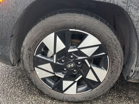 Used 2025 Hyundai Kona SEL image 18