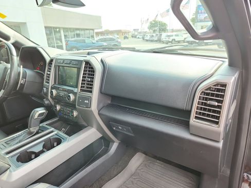 Used 2017 Ford F150 Raptor w/ Equipment Group 802A Luxury AWD/4WD image 27