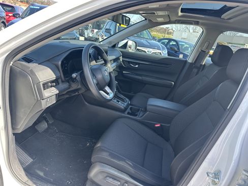 Used 2024 Honda CR-V EX image 13