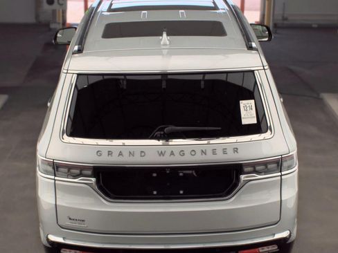 Used 2023 Jeep Grand Wagoneer 4WD w/ Convenience Group III image 6