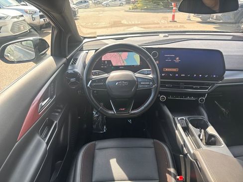 Used 2024 Chevrolet Equinox EV RS image 15