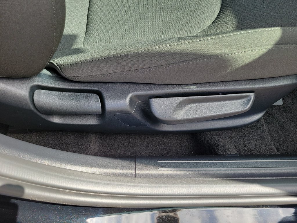 New 2026 Kia K4 FWD image 9