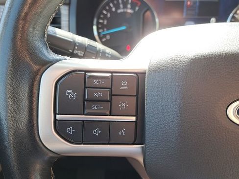 Used 2023 Ford Expedition Limited image 25