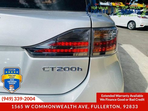 Used 2013 Lexus CT 200h image 18