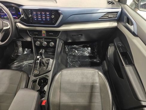 Used 2023 Volkswagen Taos SE AWD/4WD image 25